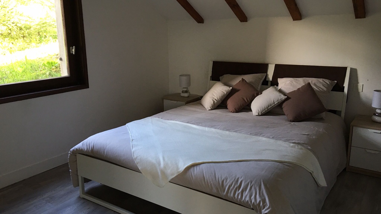 Photo of Bedroom in Cravant