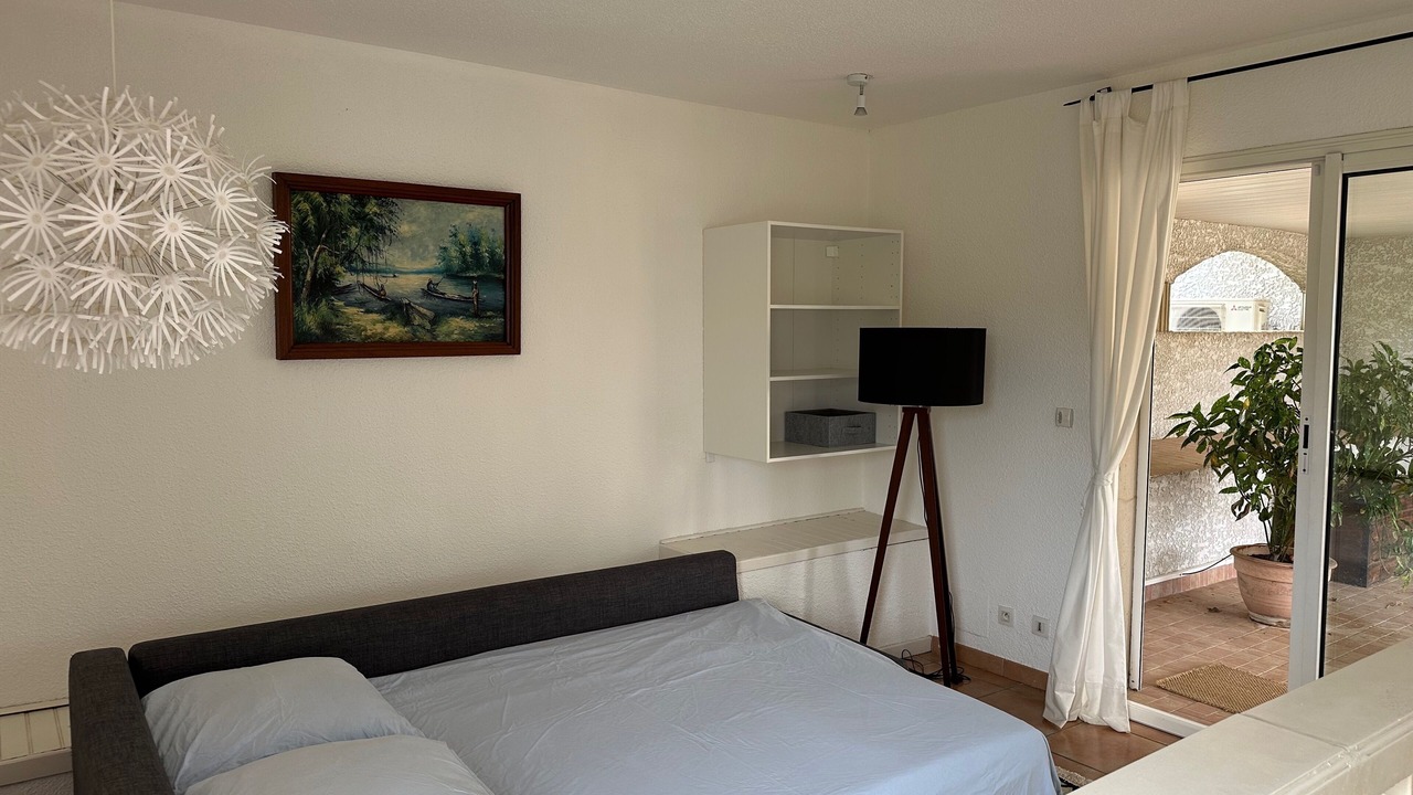 Photo of Bedroom in Puimisson