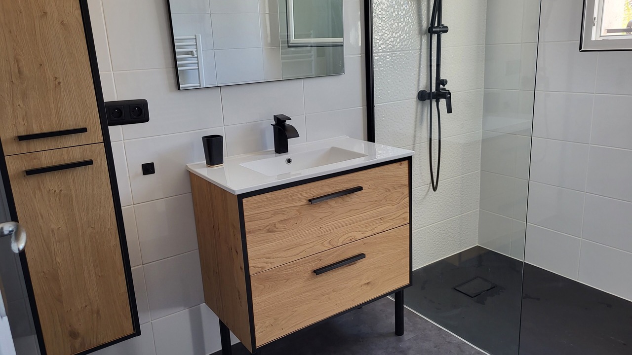 Photo of Bathroom in Aramon