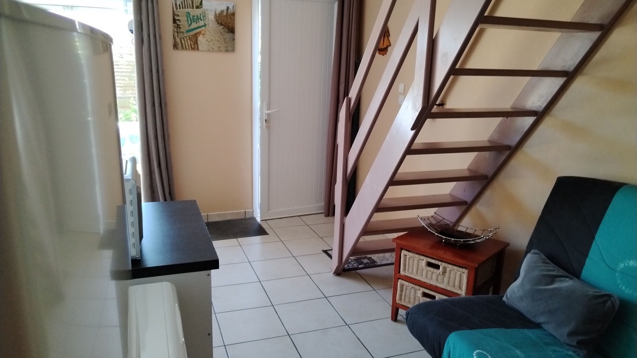 Photo of Livingroom in Saint-Coulomb