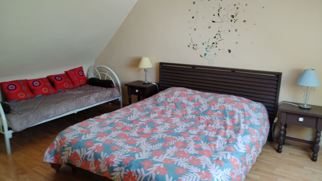 Photo of Bedroom in Saint-Coulomb