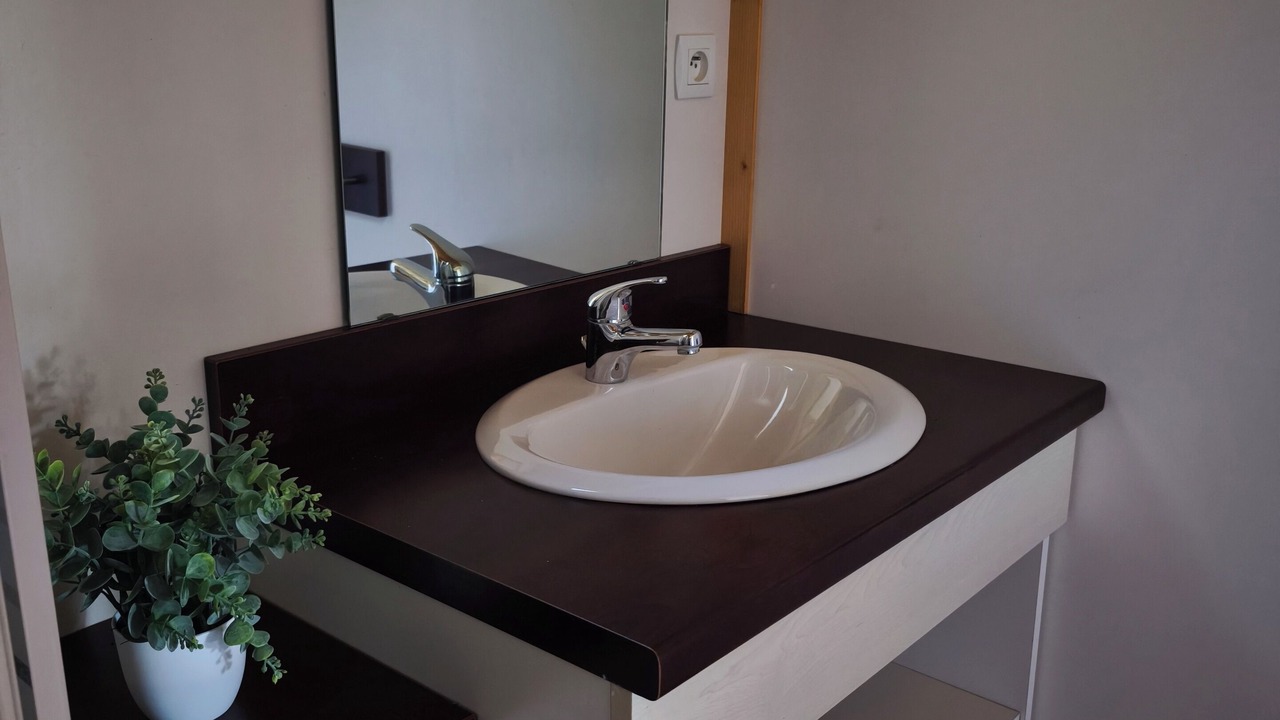 Photo of Bathroom in Rieupeyroux