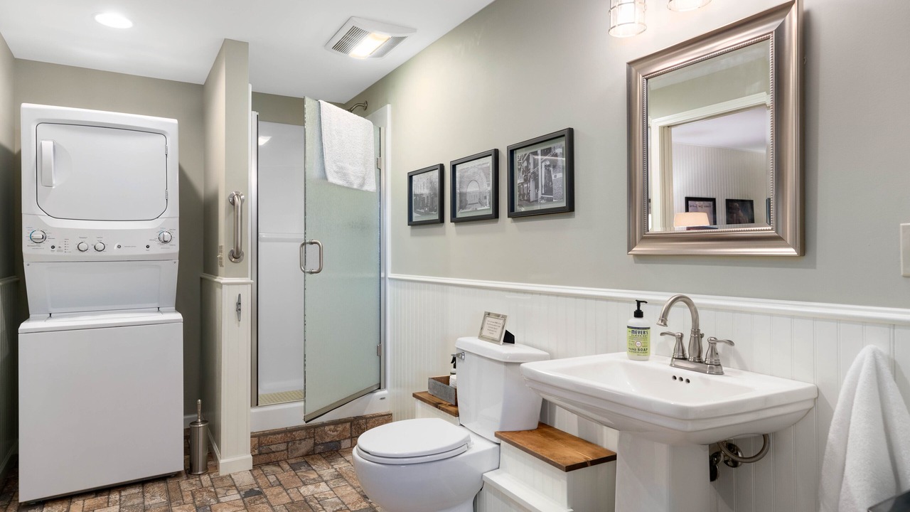 Photo of Bathroom in Port Townsend