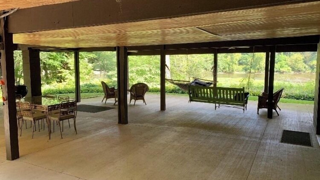 Photo of Outdoor in Rockfield