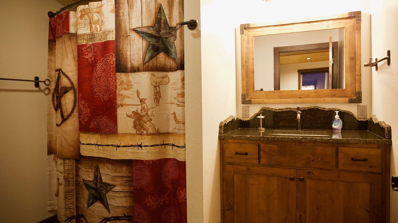 Photo of Bathroom in Grantsdale