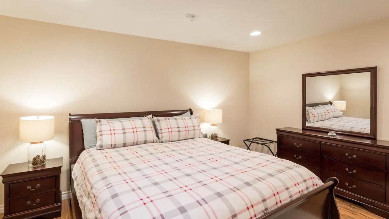 Photo of Bedroom in Cedar Glen