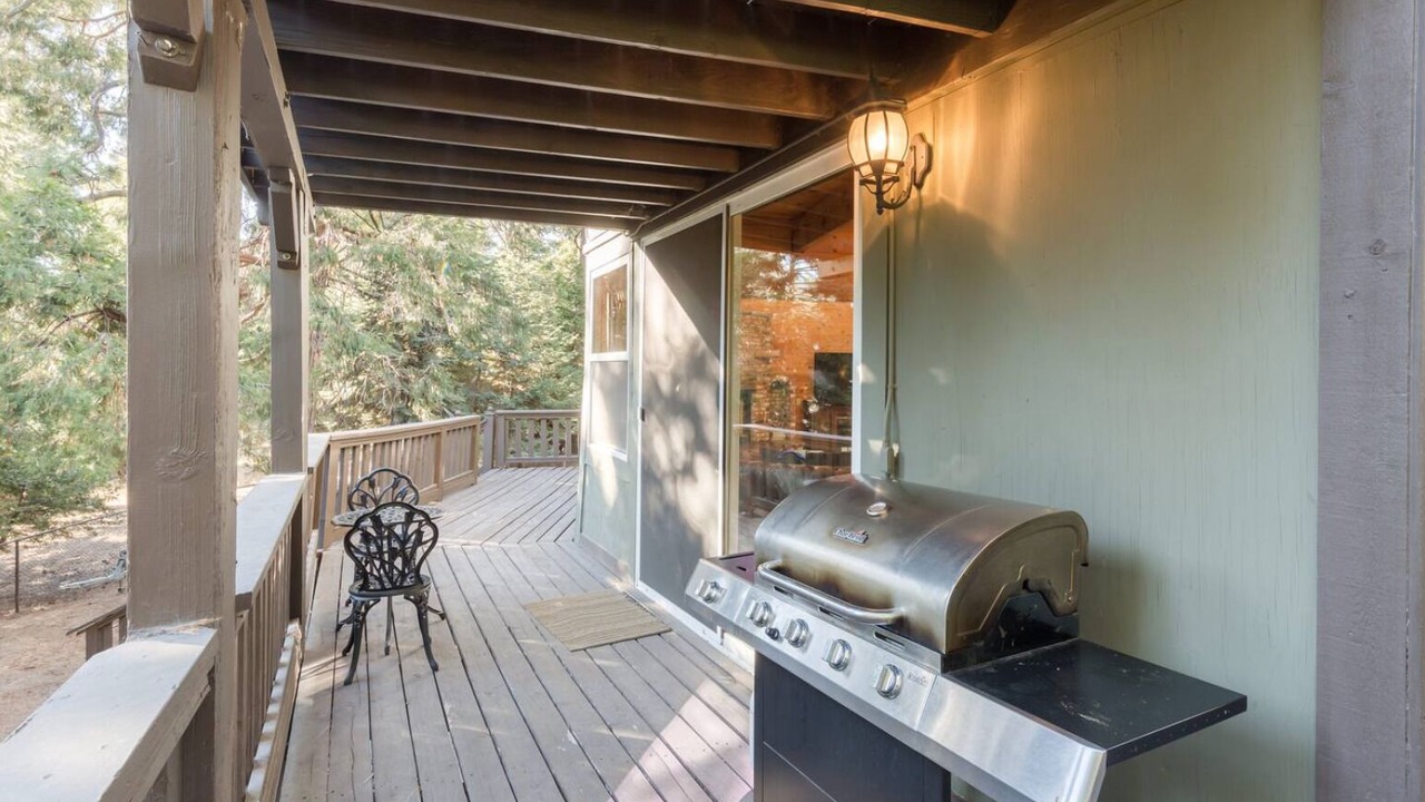 Photo of Patio Balcony in Cedar Glen