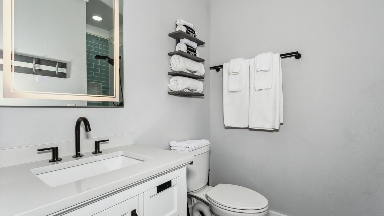 Photo of Bathroom in Ono Island