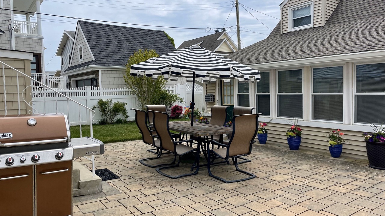 Photo of Outdoor in Wall