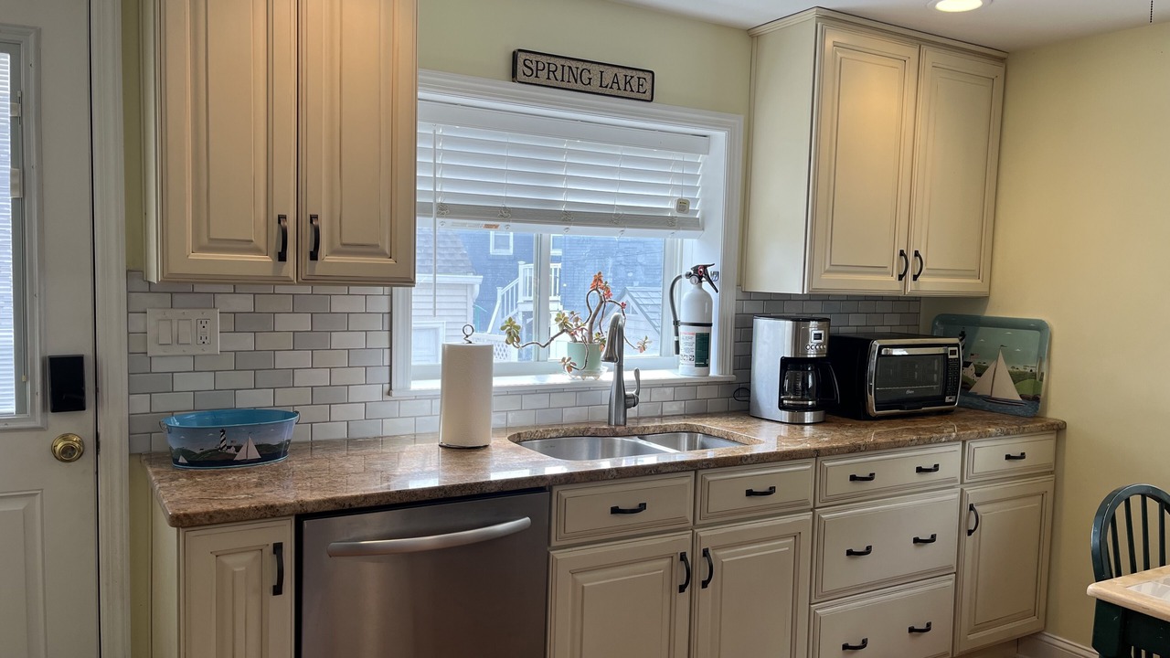 Photo of Others in Wall