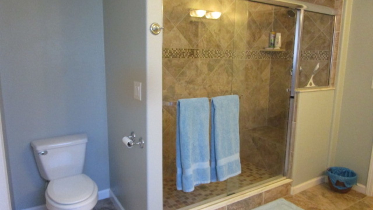 Photo of Bathroom in Okahumpka