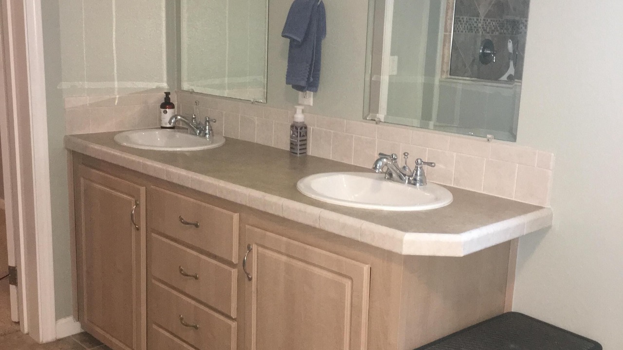 Photo of Bathroom in Okahumpka