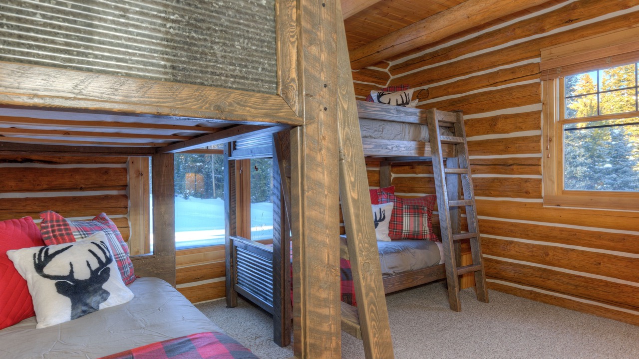 Photo of Others in Powder Ridge