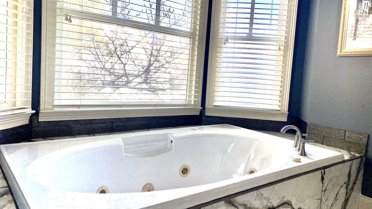 Photo of Others in Reynolds Landing