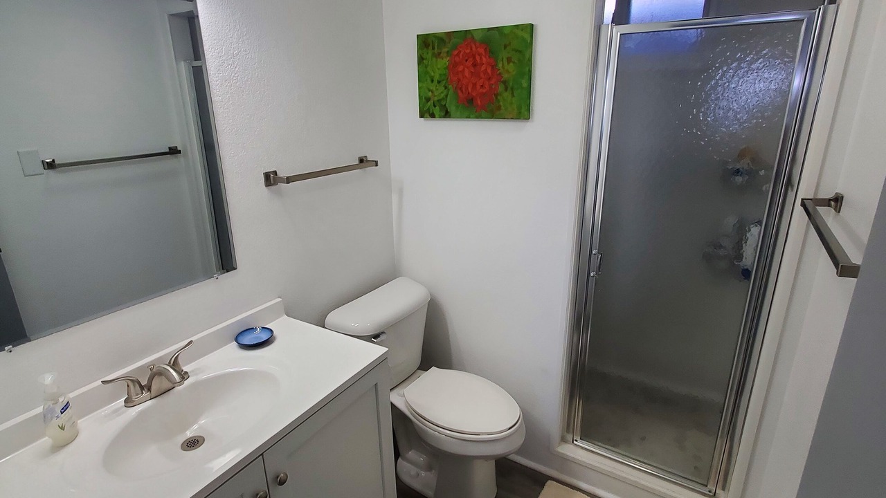 Photo of Bathroom in Glendo