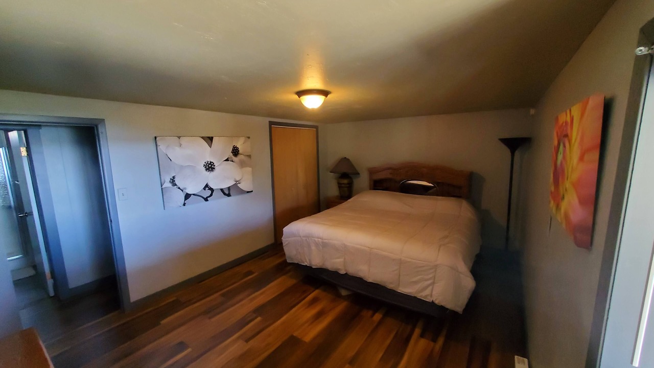 Photo of Bedroom in Glendo