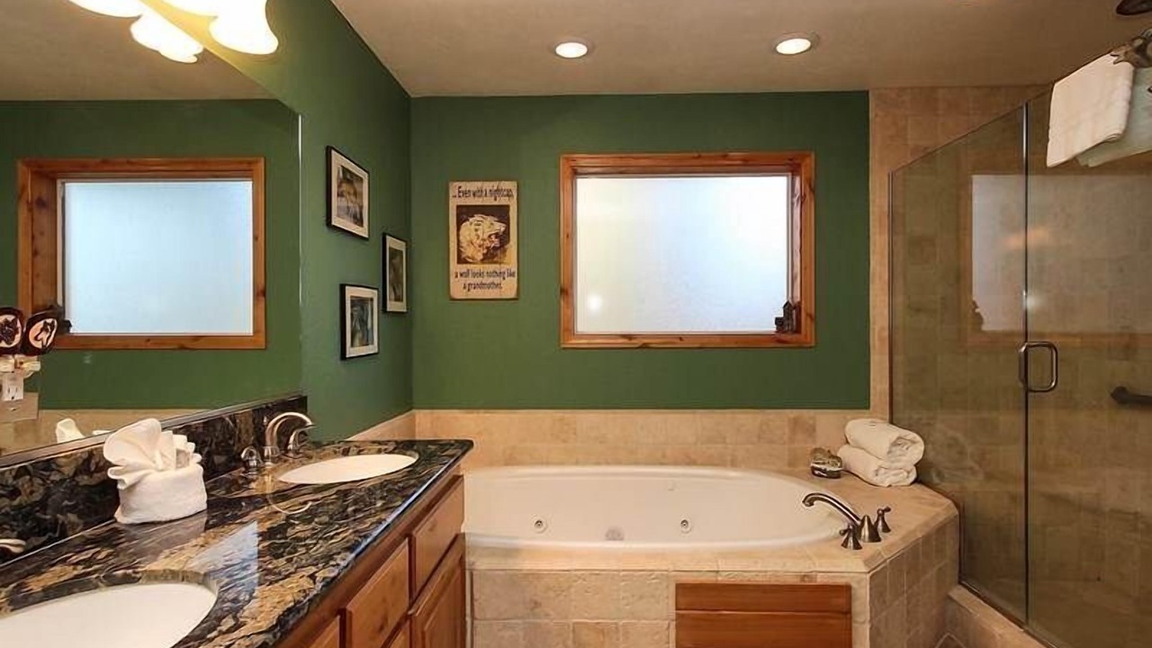 Photo of Bathroom in Big Bear Lake