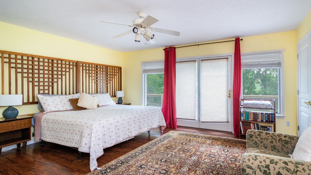 Photo of Bedroom in Asheville