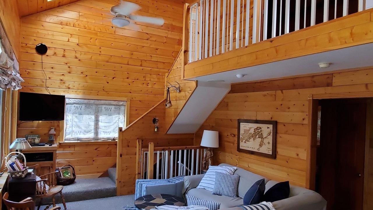 Photo of Bedroom in Crosslake