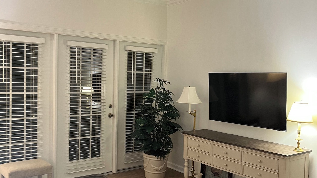 Photo of Livingroom in Saint Simons Heights