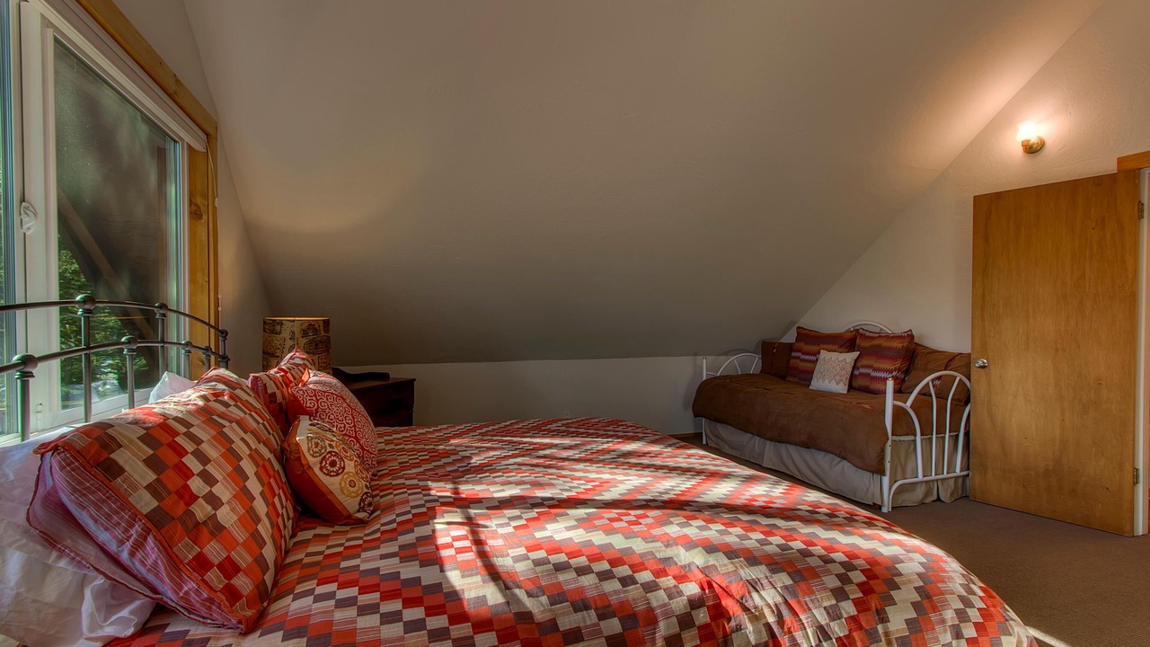 Photo of Bedroom in Homewood