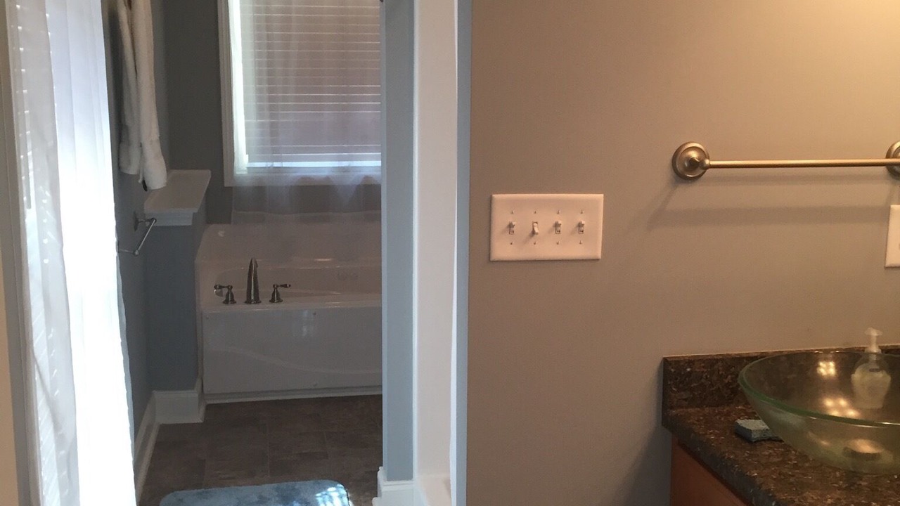 Photo of Bathroom in Seneca