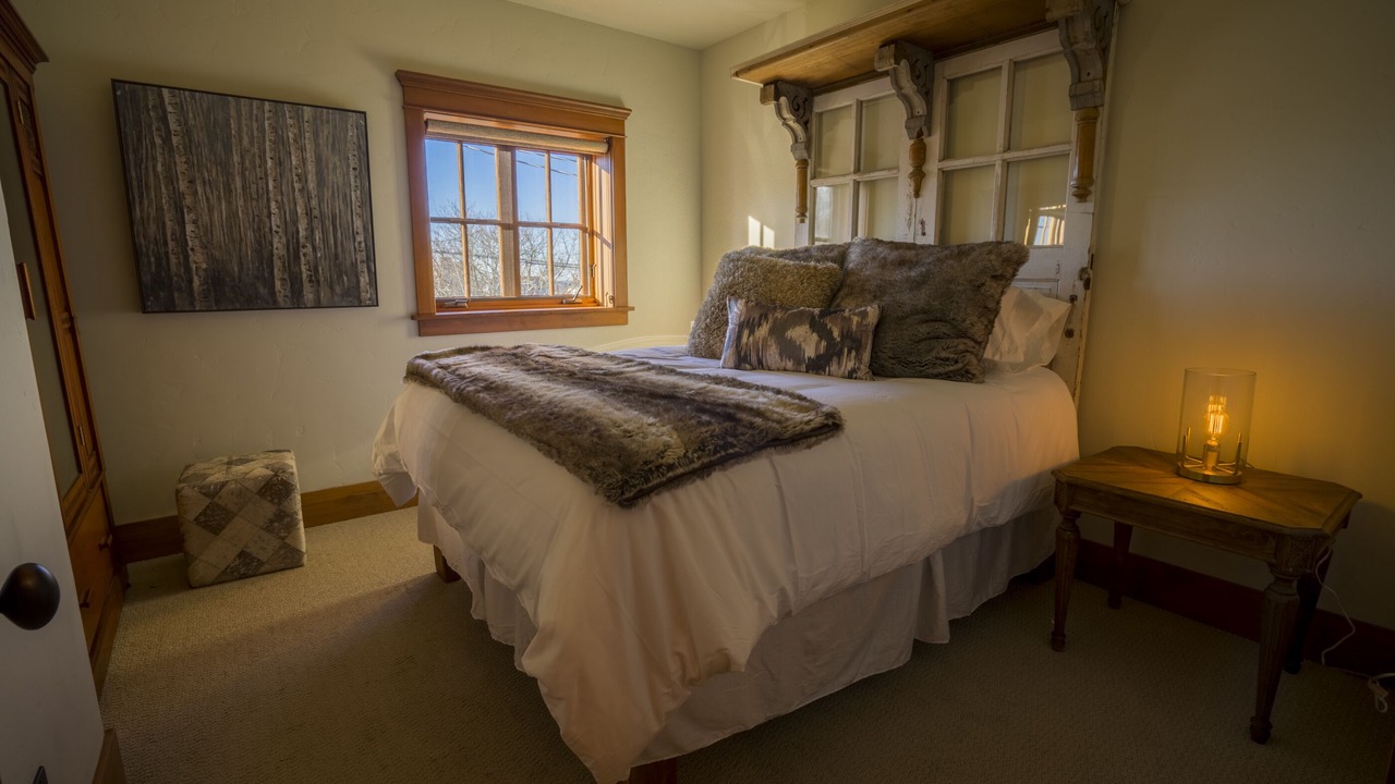 Photo of Bedroom in Astoria