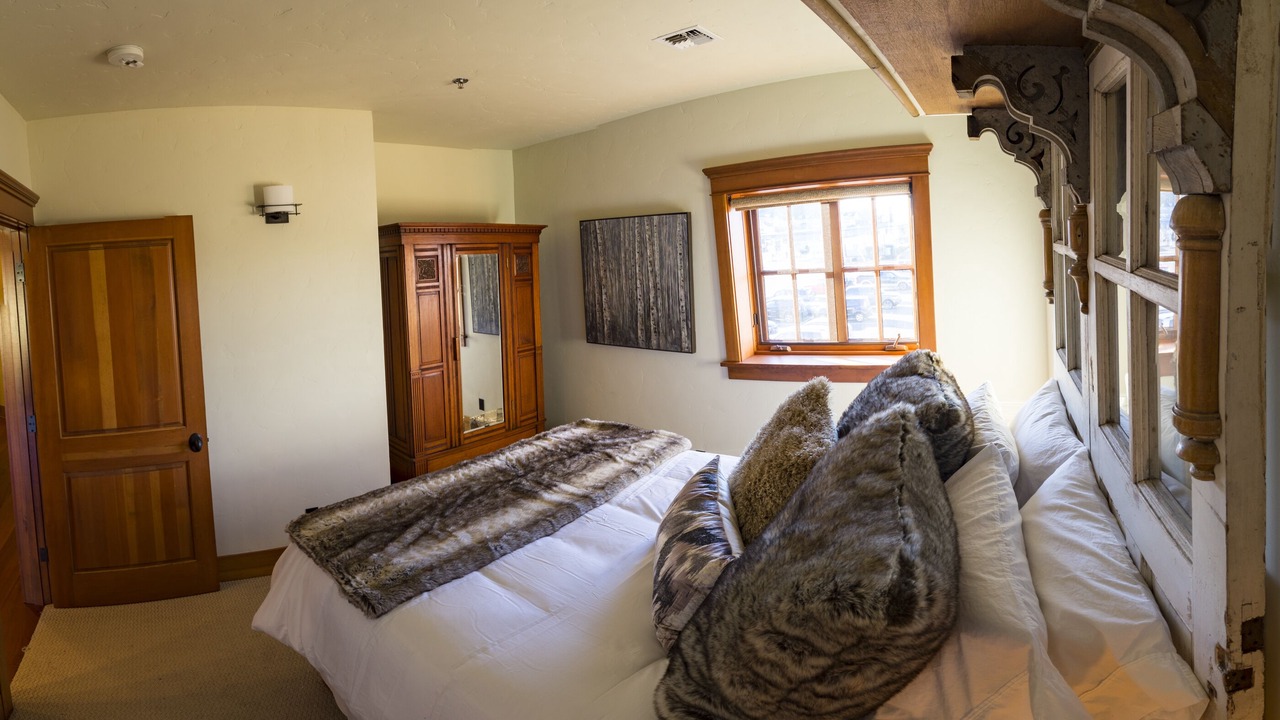 Photo of Bedroom in Astoria