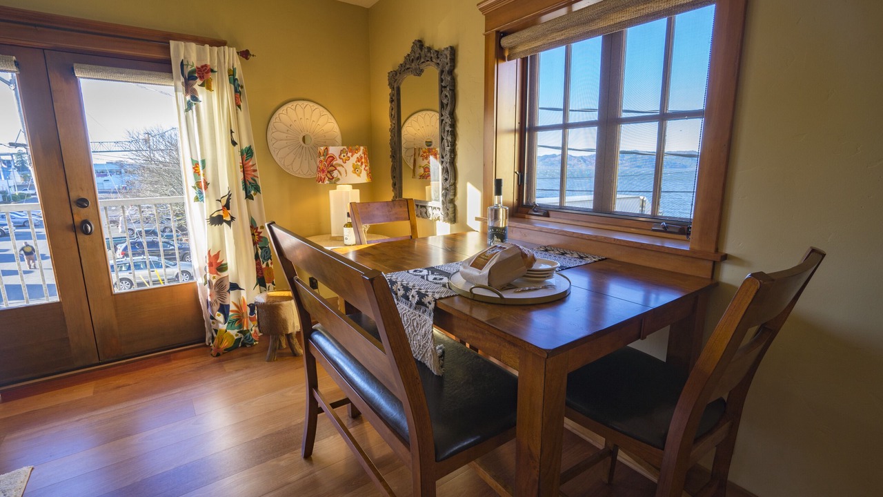 Photo of Others in Astoria