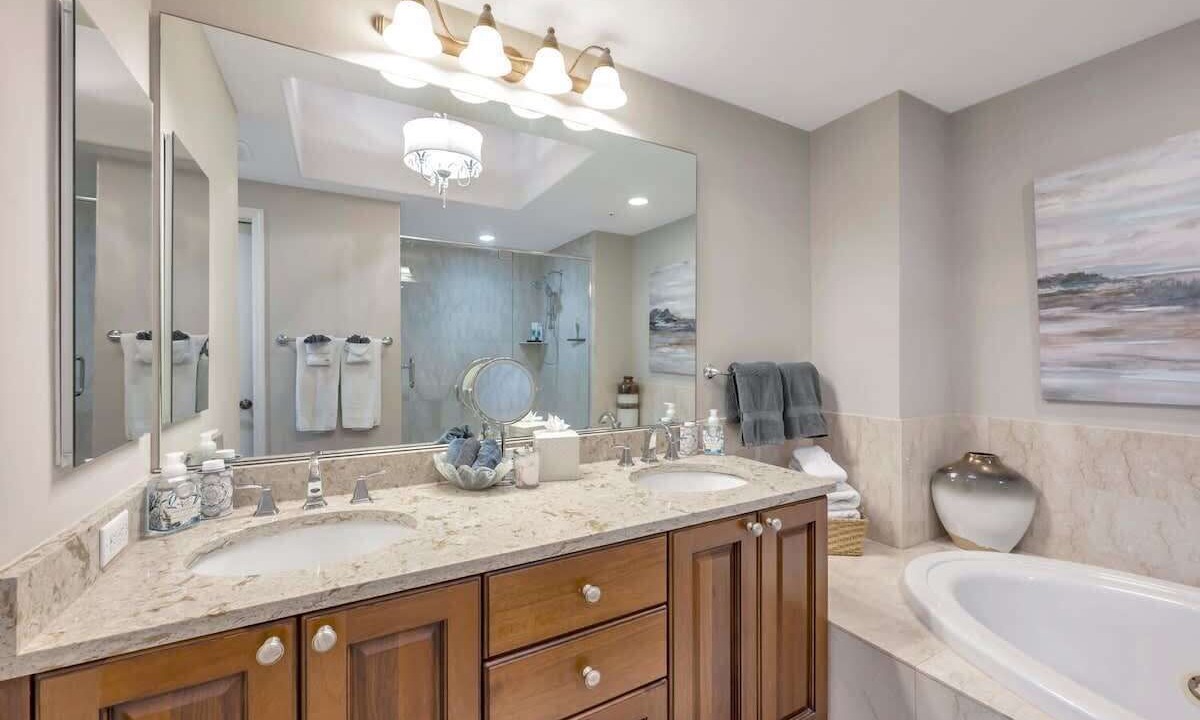 Photo of Bathroom in East Naples