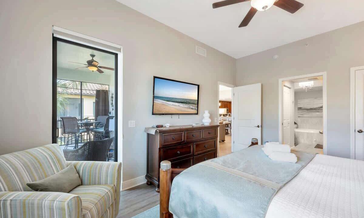 Photo of Bedroom in East Naples