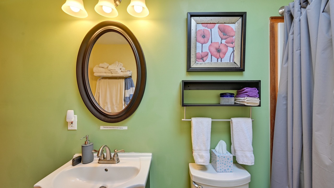 Photo of Bathroom in Crestone