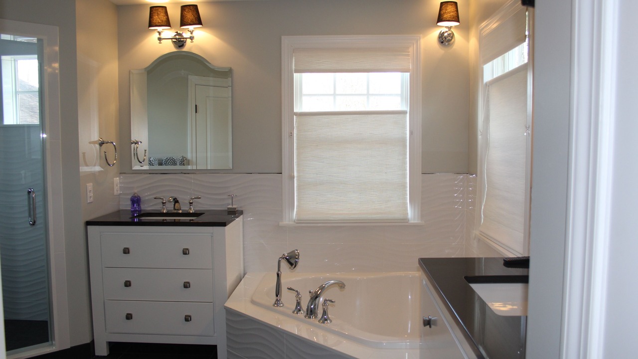 Photo of Bathroom in Murray Hill