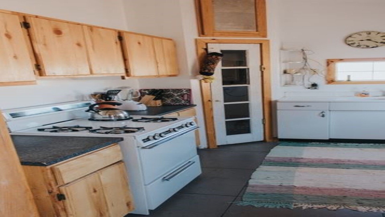 Photo of Kitchen in Cane Beds