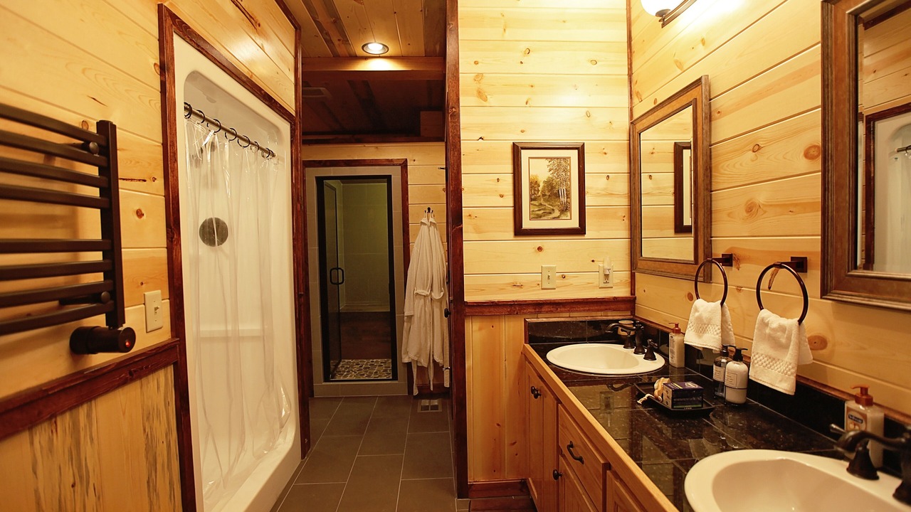 Photo of Bathroom in Broken Bow