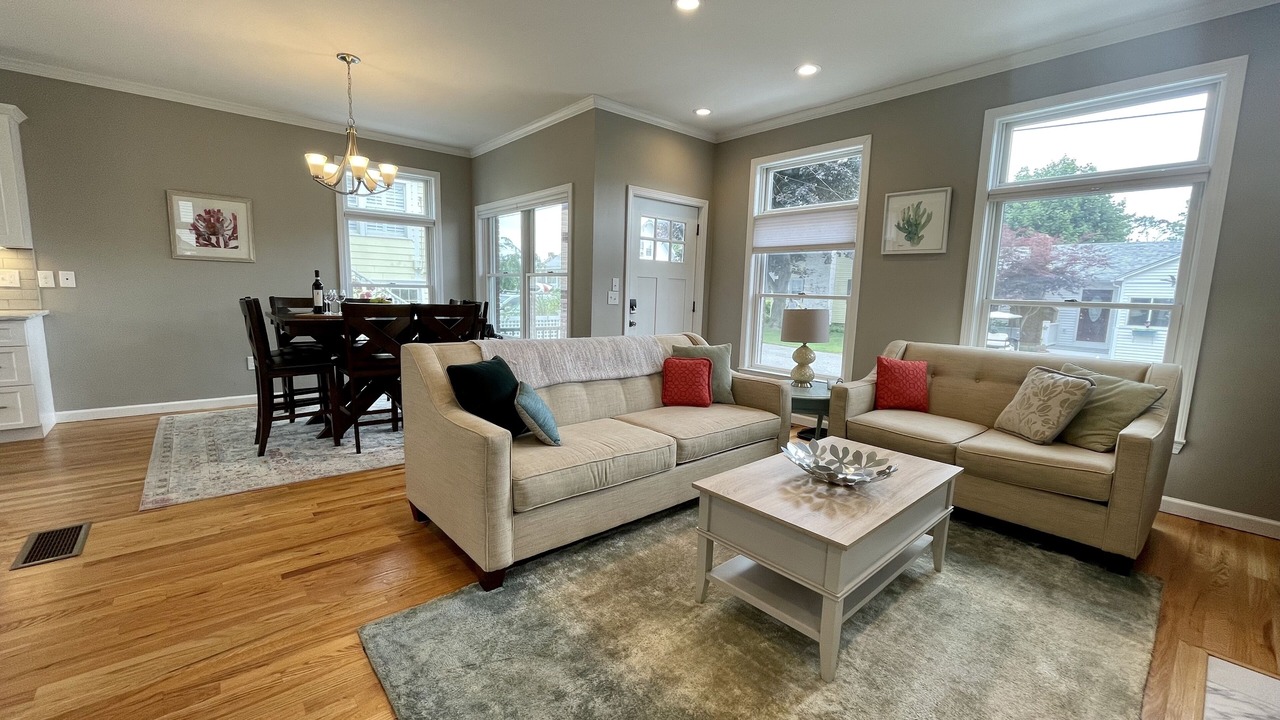 Photo of Bedroom in Old Saybrook