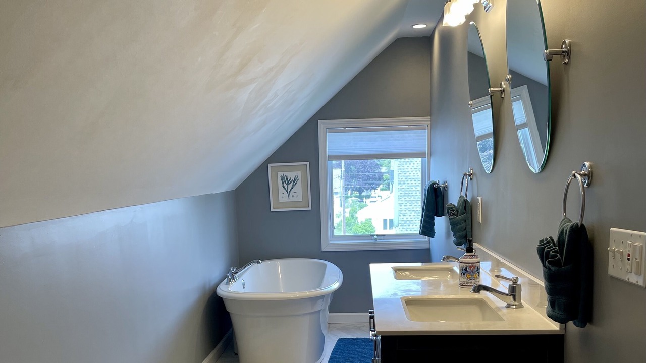 Photo of Others in Old Saybrook