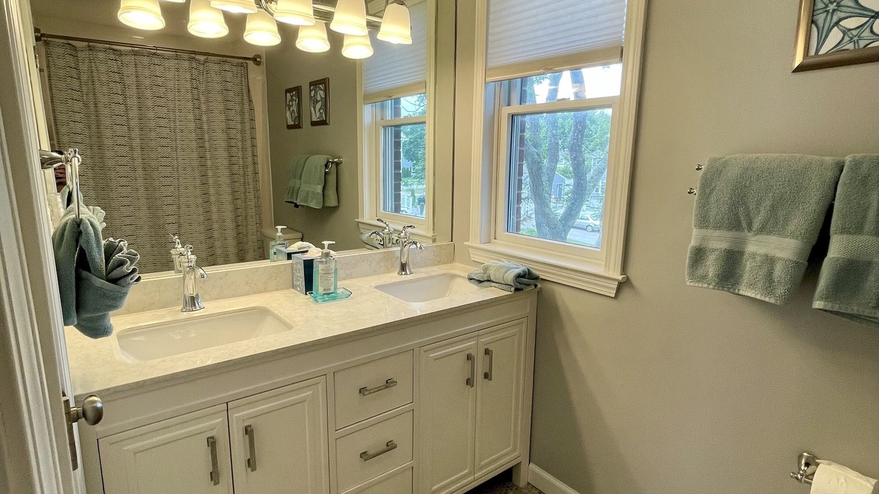 Photo of Others in Old Saybrook