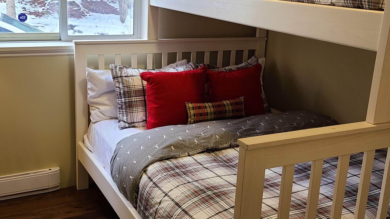 Photo of Bedroom in Gooderham