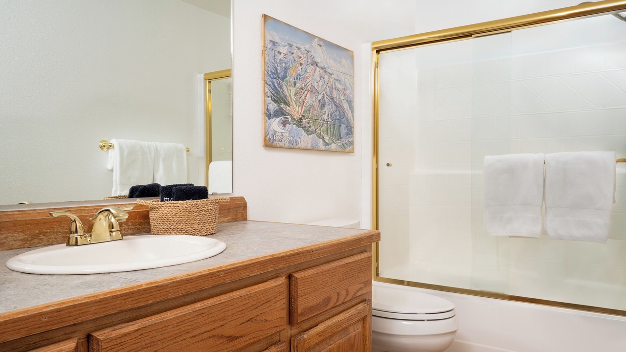 Photo of Bathroom in Enumclaw