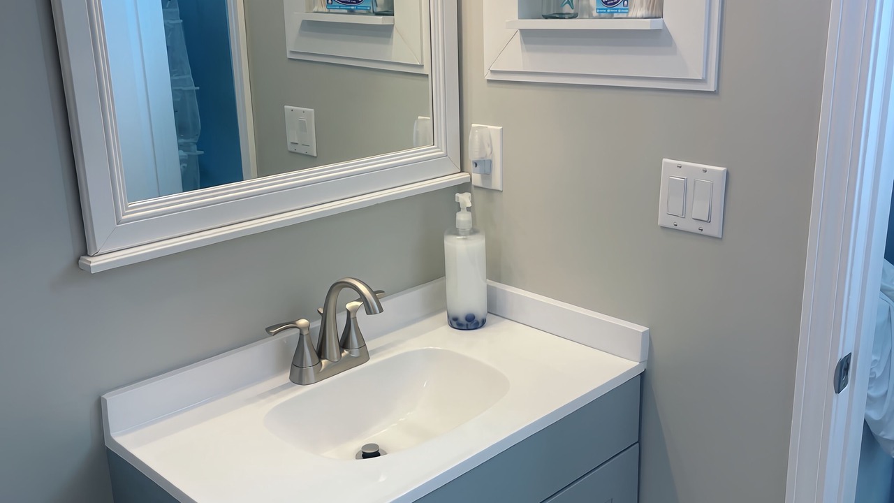 Photo of Bathroom in Biltmore Beach
