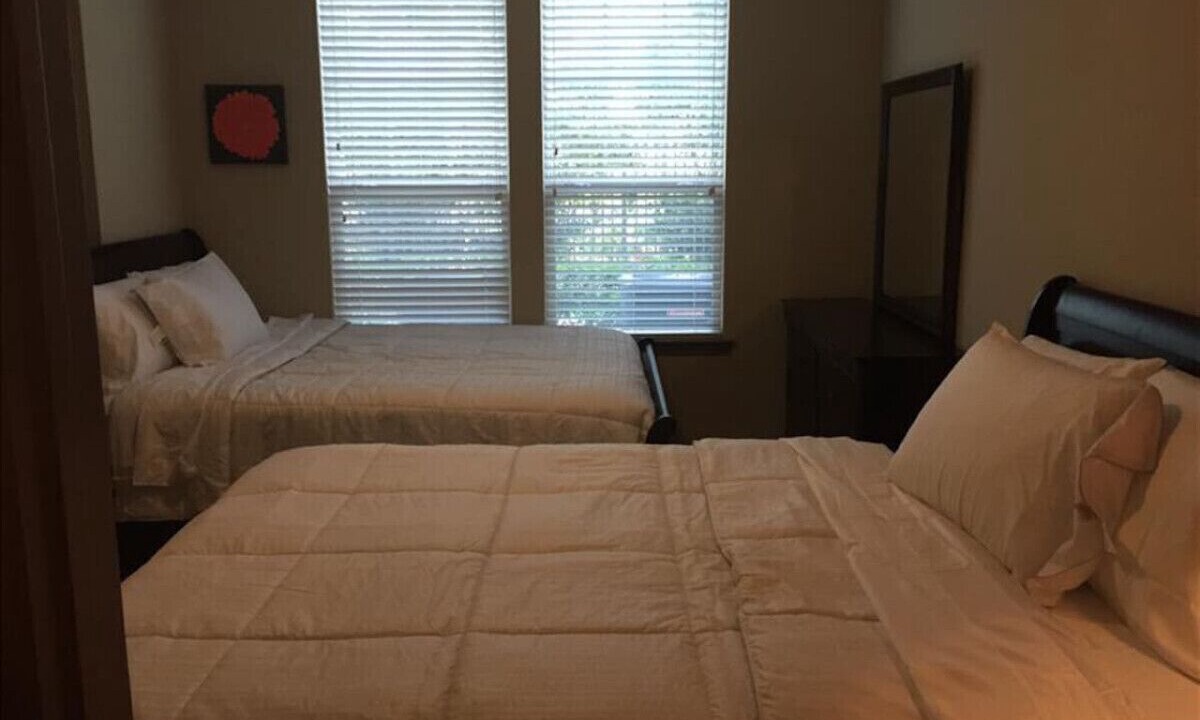 Photo of Bedroom in Grogan's Mill