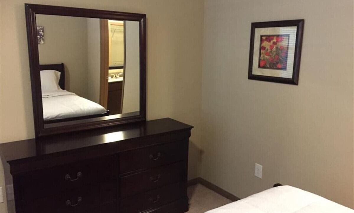 Photo of Bedroom in Grogan's Mill