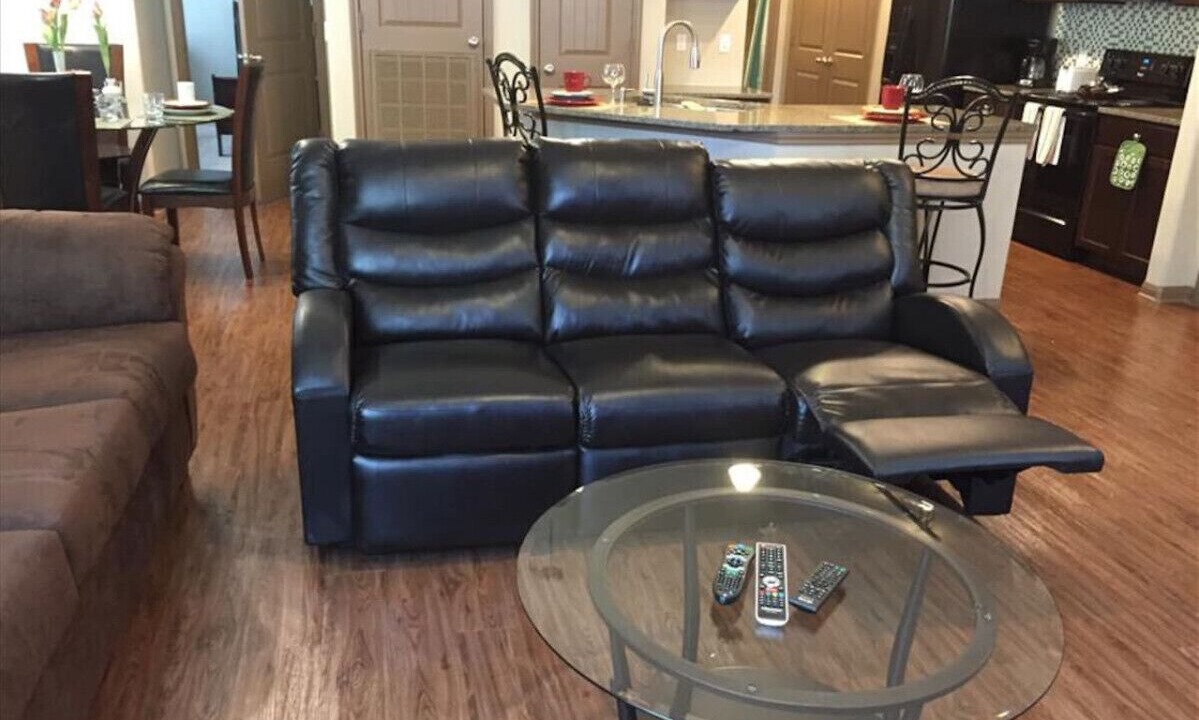 Photo of Livingroom in Grogan's Mill