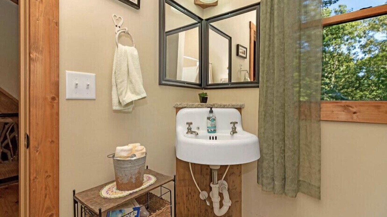 Photo of Bathroom in Brevard
