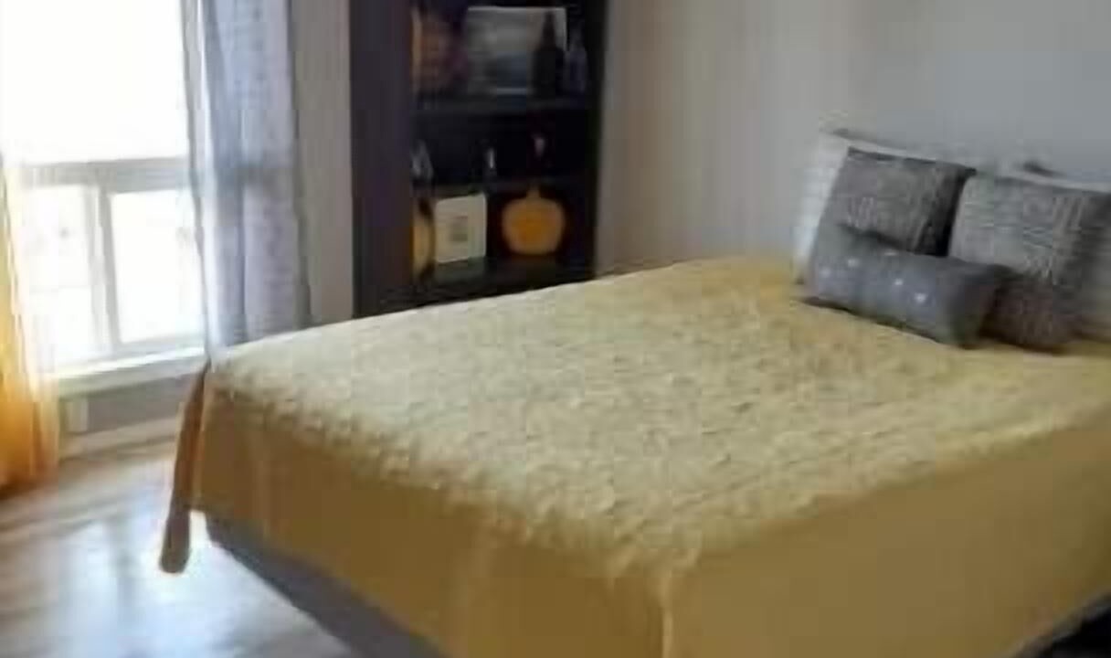 Photo of Bedroom in Camdenton