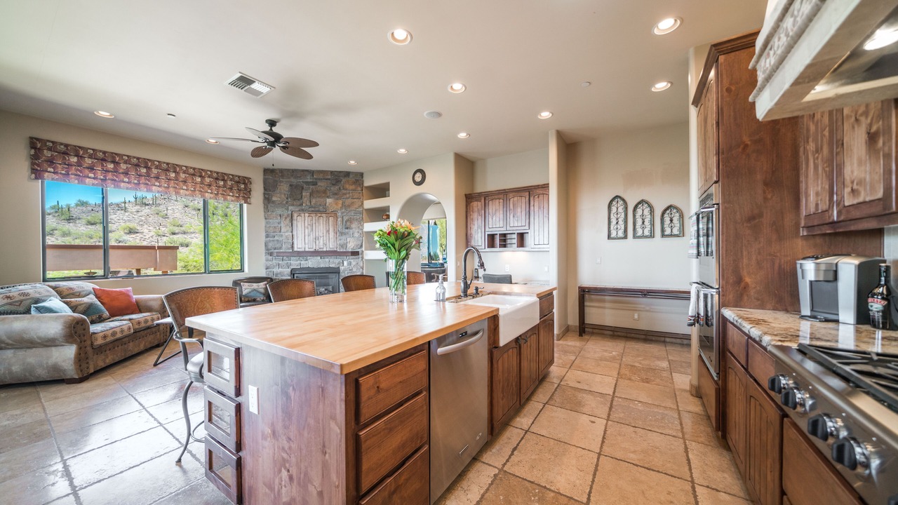 Photo of Kitchen in Canyon Ridge Estates