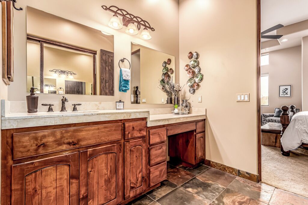 Photo of Bathroom in Canyon Ridge Estates