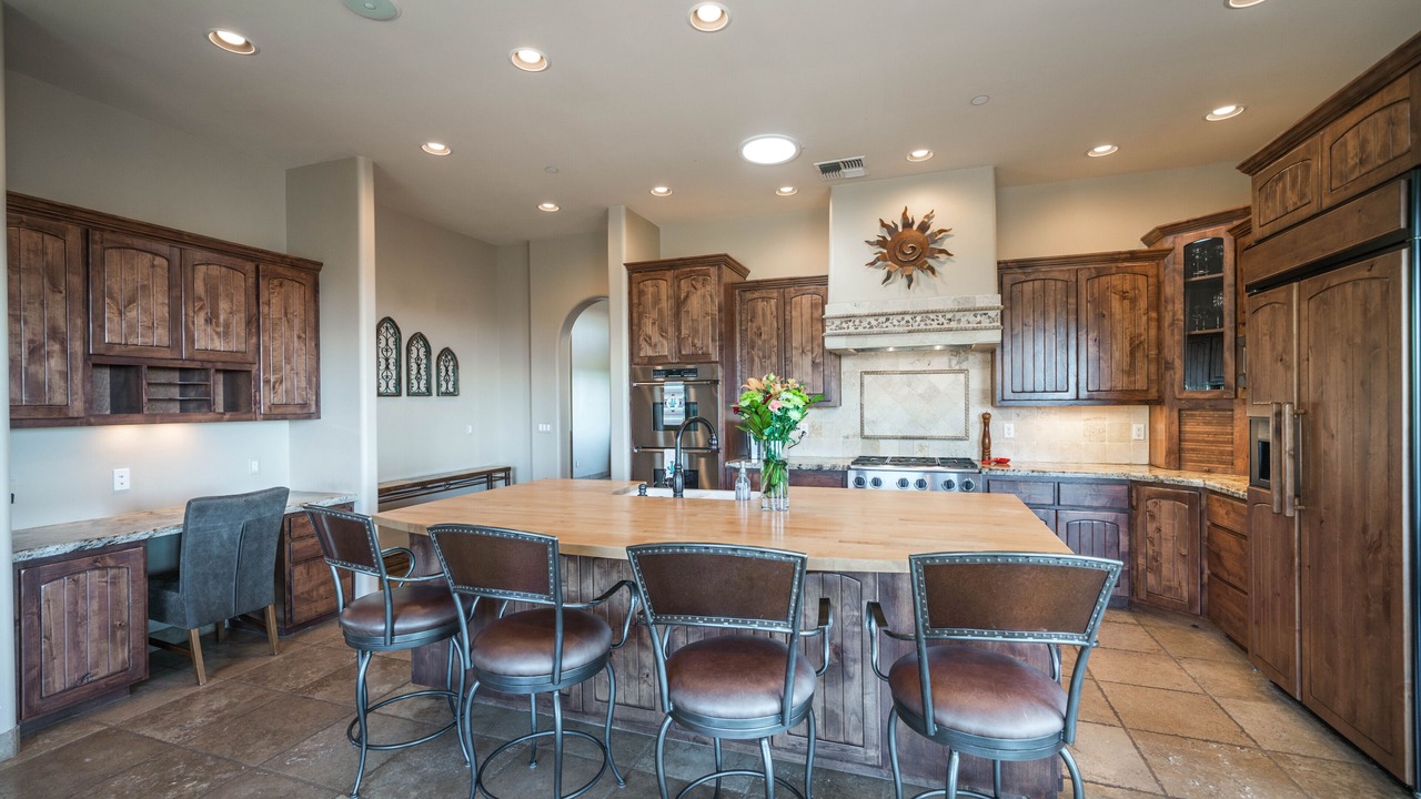 Photo of Others in Canyon Ridge Estates