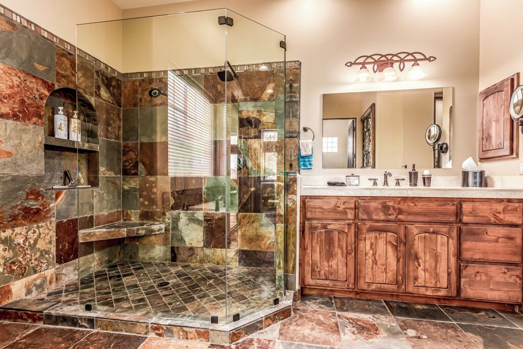 Photo of Bathroom in Canyon Ridge Estates